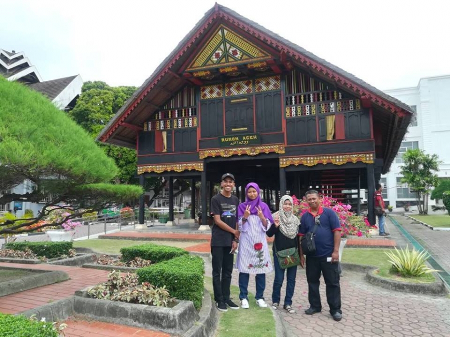 Pakej Aceh Muslim Tour