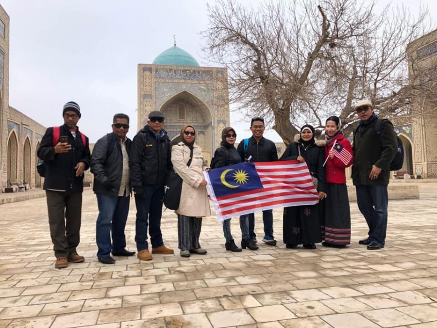 Uzbekistan Muslim Tour